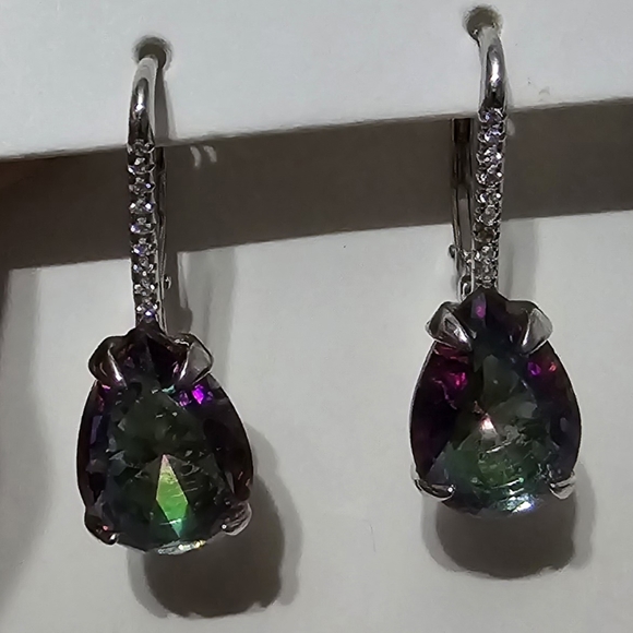 Cote d'Argent Earrings - Picture 4 of 6